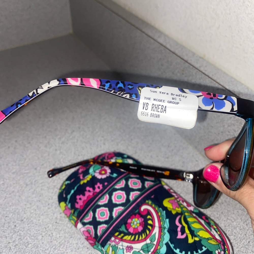 Vera Bradley Rheba Polarized Sunglasses African Violet/Paisley Print Case NWT - Picture 12 of 13
